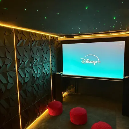 Apartament Eleven 185 M2 Gaming Cinema Sauna